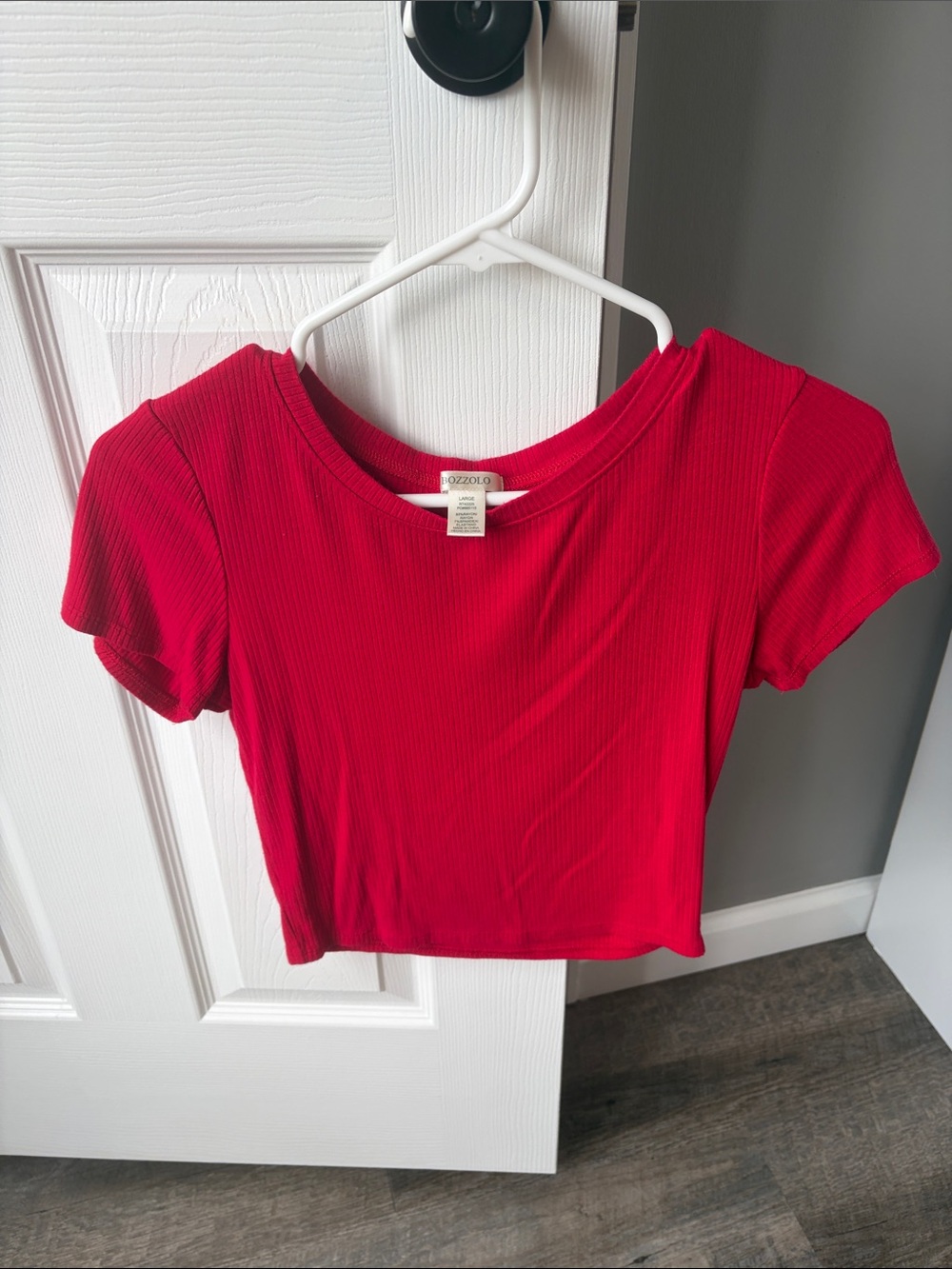 Bozzolo Red Ribbed Crop Top - Short Sleeve